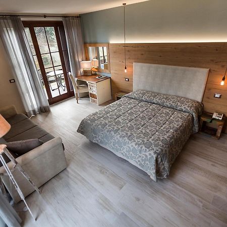 Hotel Livia Gargnano Buitenkant foto