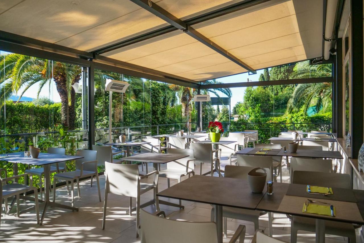 Hotel Livia Gargnano Buitenkant foto
