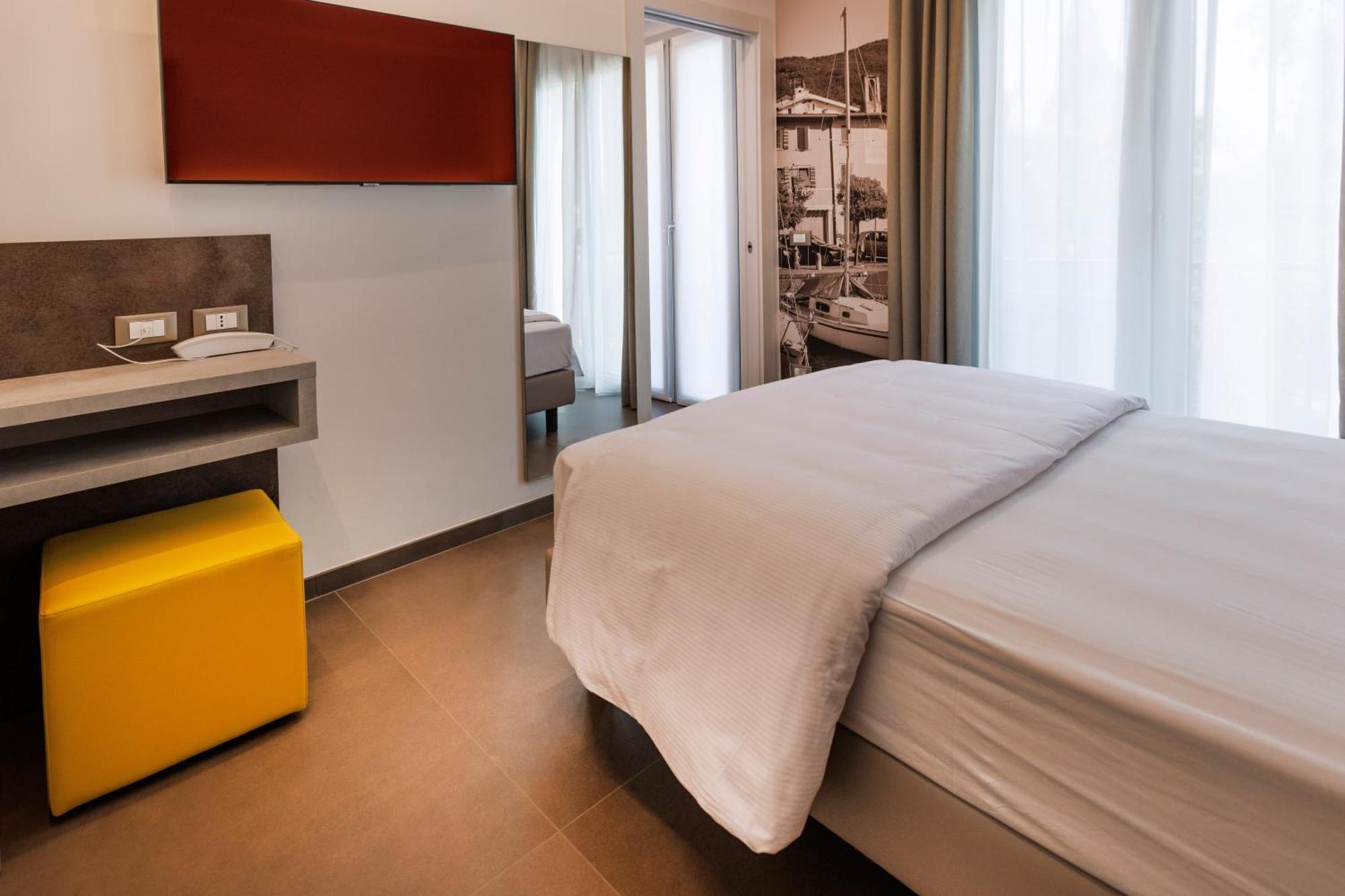 Hotel Livia Gargnano Kamer foto